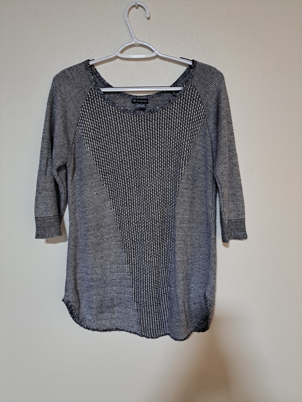 new directions Black and White Textured Scoop-Neck Sweater